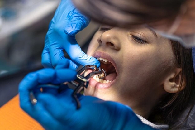 Dental Treatments Turkey in Istanbul Badge Health Cost 76
