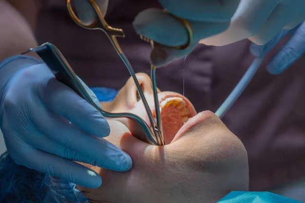 Dental Treatments Turkey in Istanbul Badge Health Cost 96